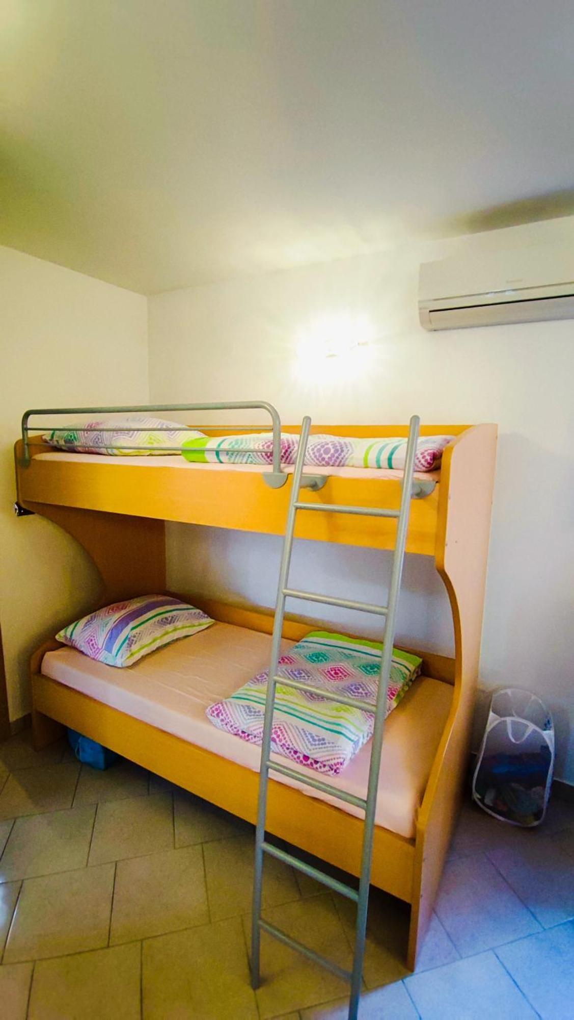 Apartment Wine & Olive Oil Mofardin Koper Ngoại thất bức ảnh
